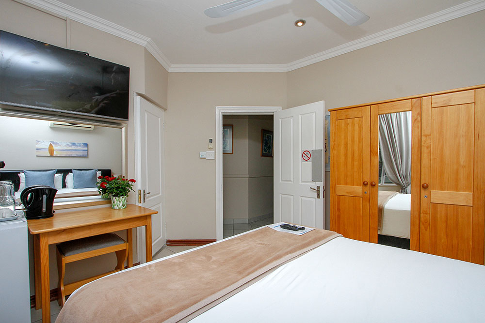 Bed & Breakfast and Self-Catering Accommodation Umhlanga Rocks